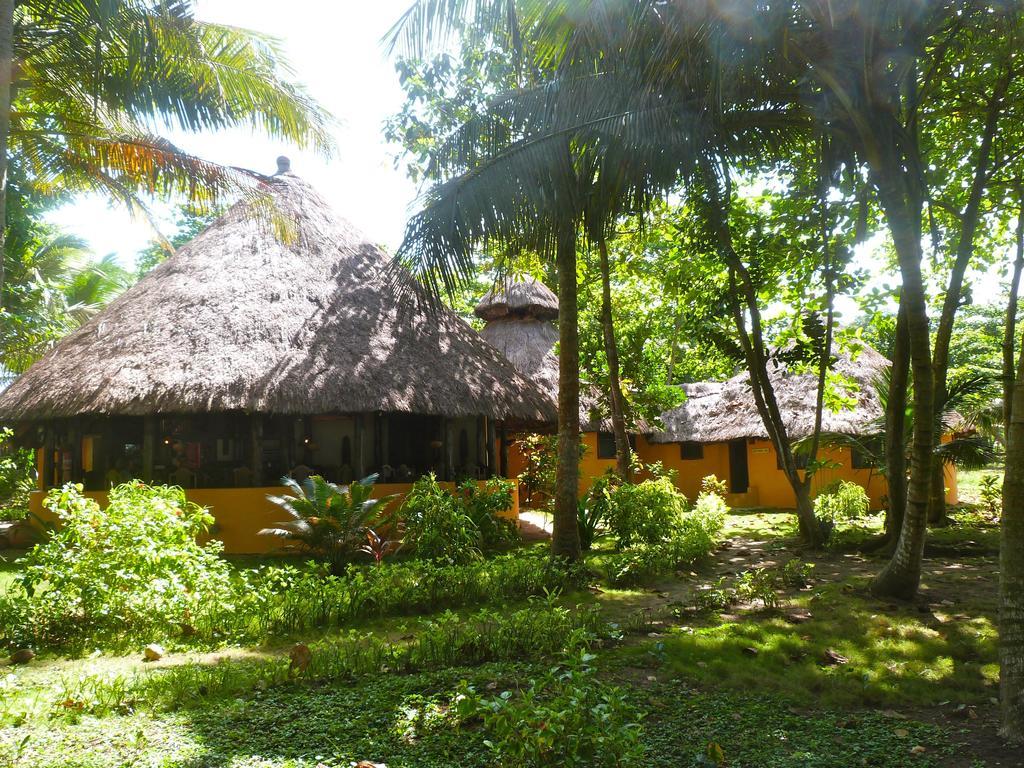 Ankobra Beach Resort Axim Eksteriør bilde