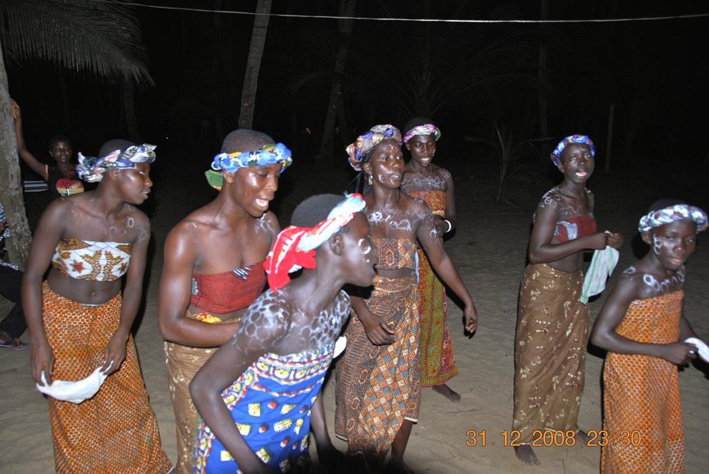 Ankobra Beach Resort Axim Eksteriør bilde