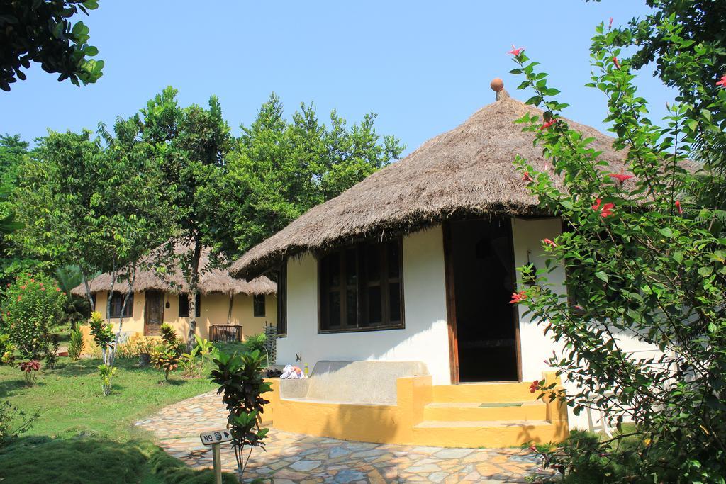 Ankobra Beach Resort Axim Eksteriør bilde