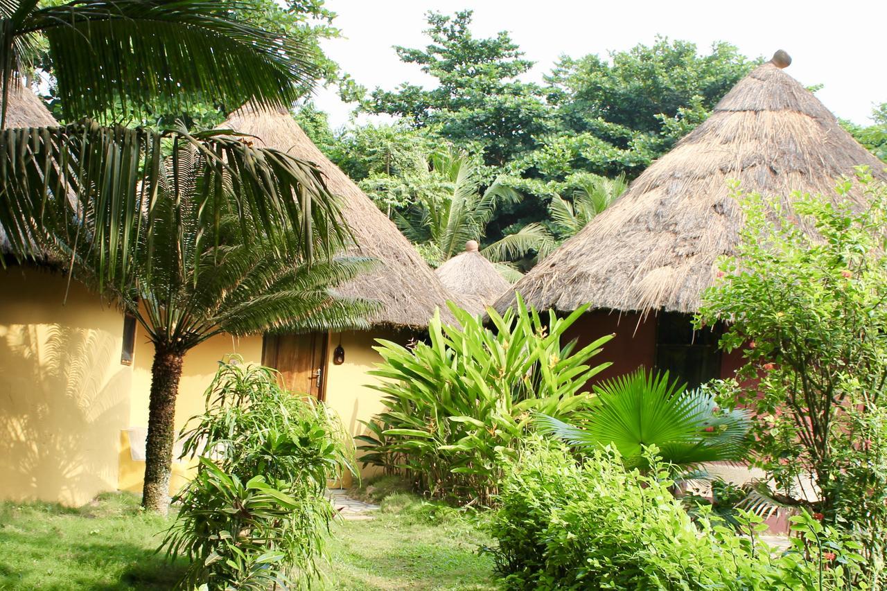Ankobra Beach Resort Axim Eksteriør bilde