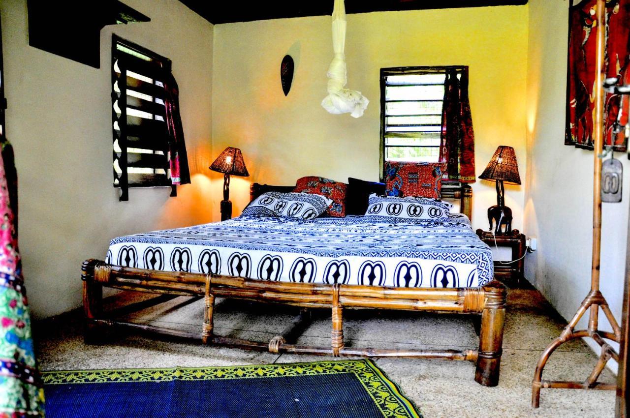 Ankobra Beach Resort Axim Rom bilde