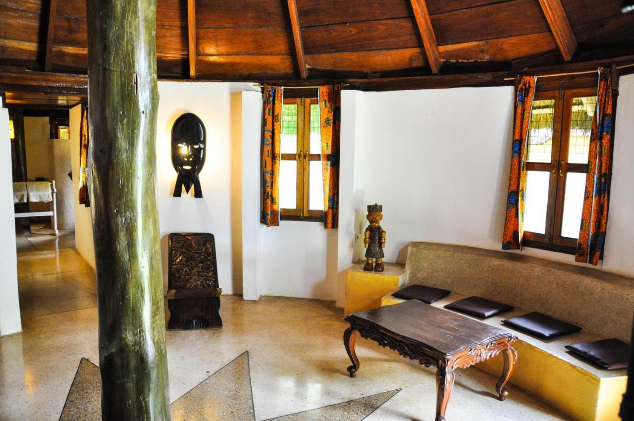 Ankobra Beach Resort Axim Eksteriør bilde